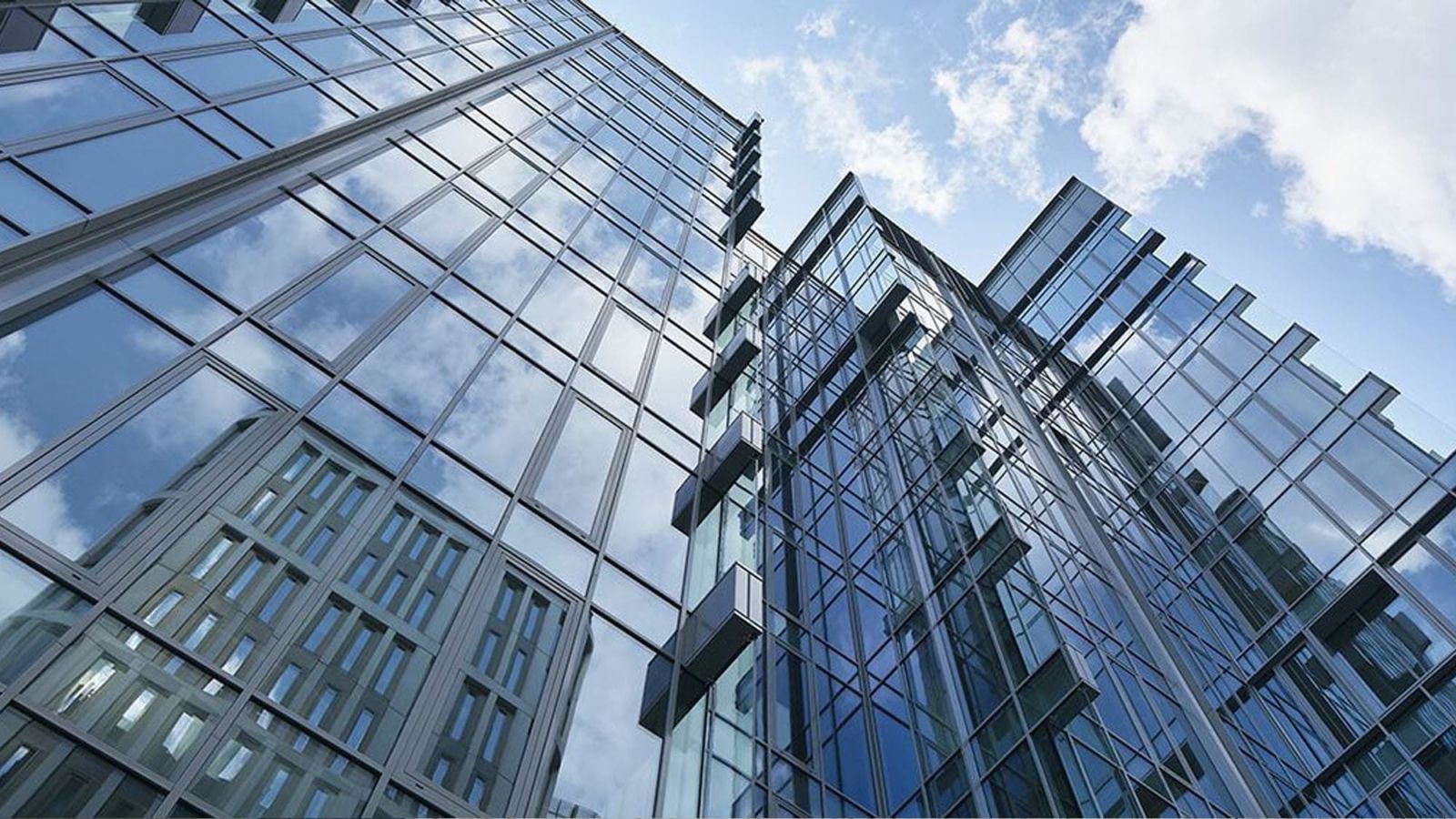 frameless curtain wall 